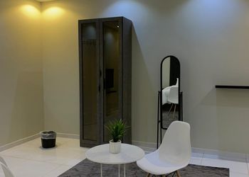 استديو بأثاث مريح وبسيط 
