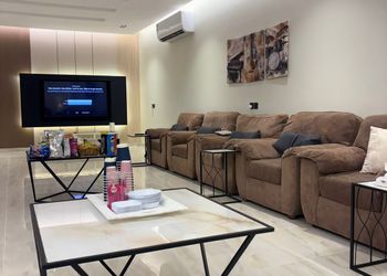 استراحة بغرفتين نوم ومجلس