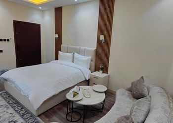 استديو بدخول ذاتي وسرير مريح 
