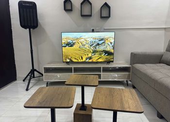 شقة بغرفة معيشة وغرفة نوم 