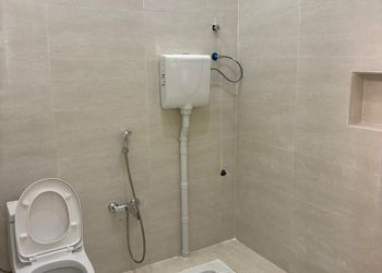 استراحة بمسطح اخضر وجلسة خارجية