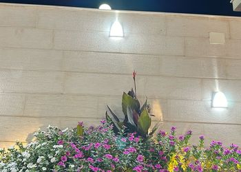 استراحة بتصميم فاخر ومجالس
