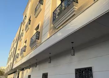 غرفة وصاله بإطلالة ودخول ذكي