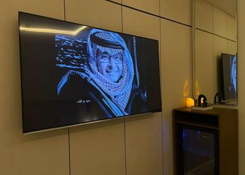 استديو مودرن بدخول ذاتي وسرير مريح