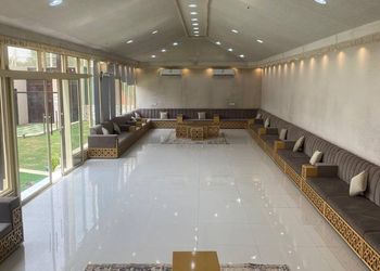شاليه بملحق مطل على الحديقة 