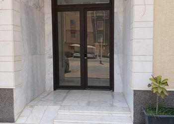 استديو هادئ بسرير ماستر 
