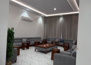 استراحة بمجالس واسعة وأثاث مريح 