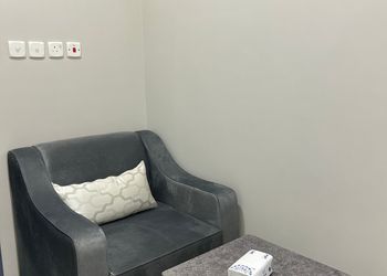 استديو بسرير ماستر وأثاث مريح 
