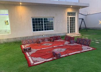 شاليه بجلسه خارجيه والعاب اطفال 