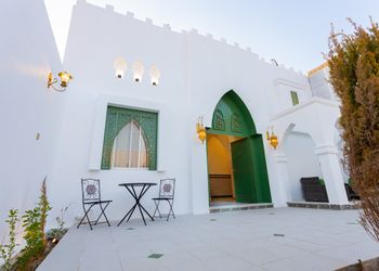 شاليه على الطراز الاندلسي