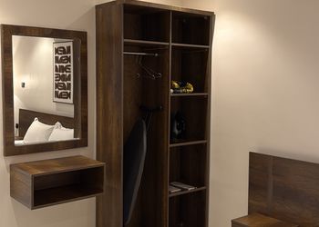 استديو بأثاث مريح وبسيط 