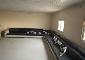 مزرعة بألعاب أطفال