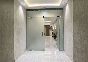 استديو هادئ بسرير ماستر