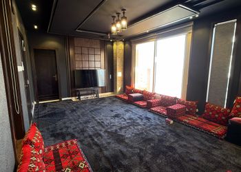 فيلا بصالة أنيقة وغرف نوم مريحة 