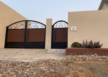 استراحة بصاله أنيقة ومسبح داخلي