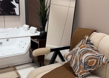 استديو بتصميم أنيق ودخول ذاتي