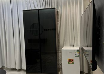 استديو بسرير ماستر
