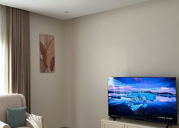شقة بتصميم أنيق ودخول ذاتي