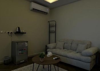 استديو بسرير ماستر وجلسة جانبية 