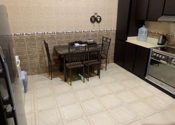 استراحة بمسطح اخضر و العاب اطفال