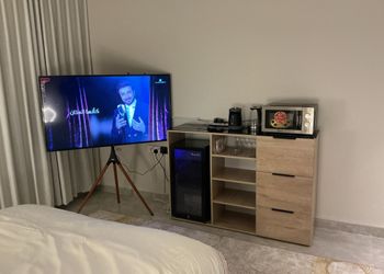 استديو هادئ بسرير ماستر 