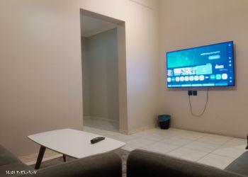 استديو بسرير ماستر وجلسة 