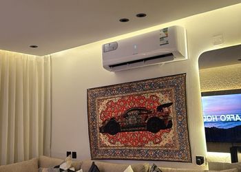 شقة بغرفة معيشة وغرفة نوم 