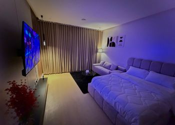 استديو هادئ بسرير ماستر 