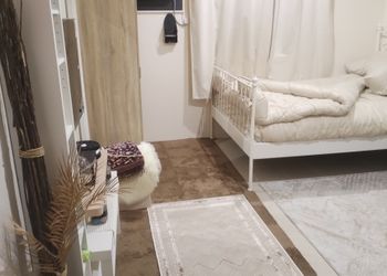 استديو هادئ بسرير فردي