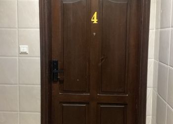 استديو هادئ بسرير ماستر 