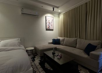 استديو بسرير ماستر ودخول ذاتي
