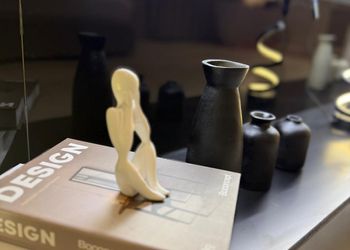 استديو بسرير ماستر وجلسة جانبية 