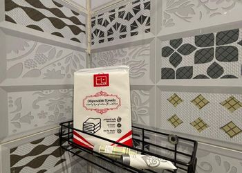 استديو بسرير ماستر وجلسة جانبية 