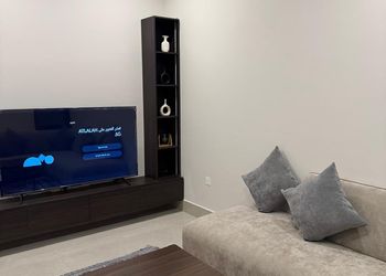 شقة بغرفتين نوم وصالة