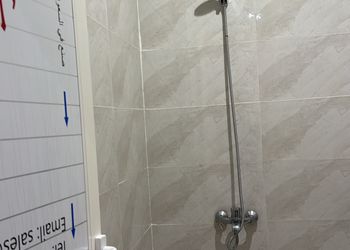 شقة بغرفة نوم وصالة 