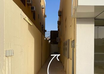 استديو بسرير ماستر 