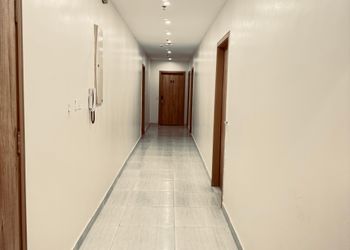 استديو هادئ بسرير ماستر 