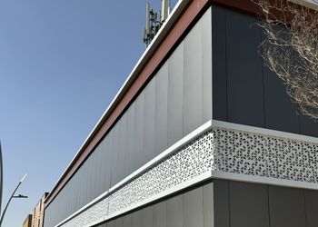 استديو بتصميم أنيق ودخول ذاتي