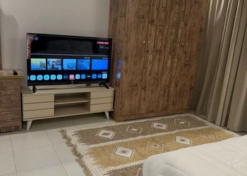 استديو بسرير ماستر ودخول ذاتي