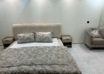 استديو هادئ بسرير ماستر 