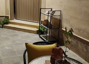 استديو هادئ بسرير ماستر 