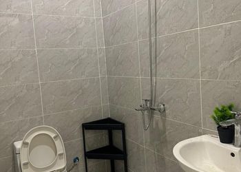 استديو بسرير ماستر وجلسة 