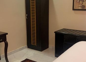 شاليه بصاله مطلة عالمسبح