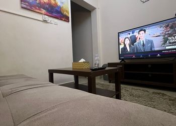 شقة بصالة و غرفة نوم 