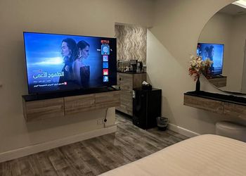 استديو هادئ بسرير ماستر 