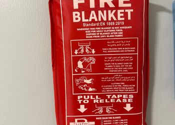 شقة بأثاث مريح وبسيط