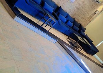 شاليه بجلسة خارجيه ومسطح اخضر في قرطبه