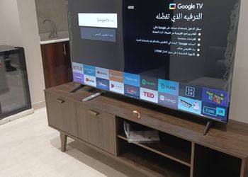 استديو بأثاث مريح وبسيط 