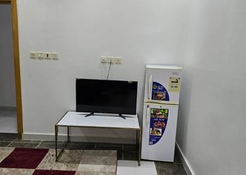 شقة بغرفة نوم وصالة 