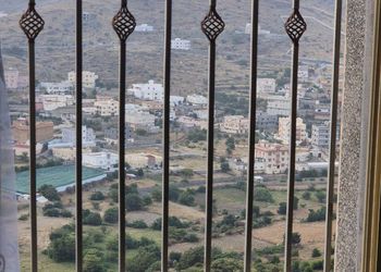 شقة بغرفة معيشة وغرفة نوم 